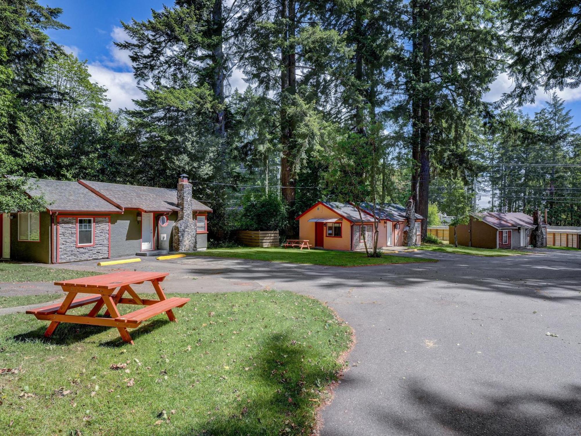 Malahat Bungalows Motel Esterno foto